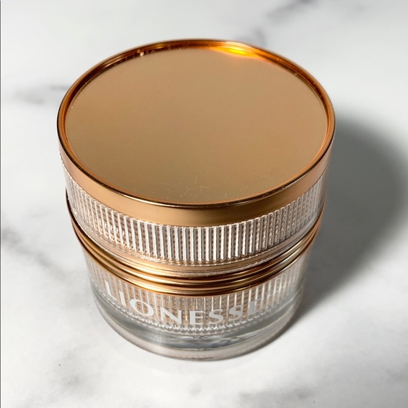 Lionesse Amber Dark Circle Eye Cream - Picture 3 of 3